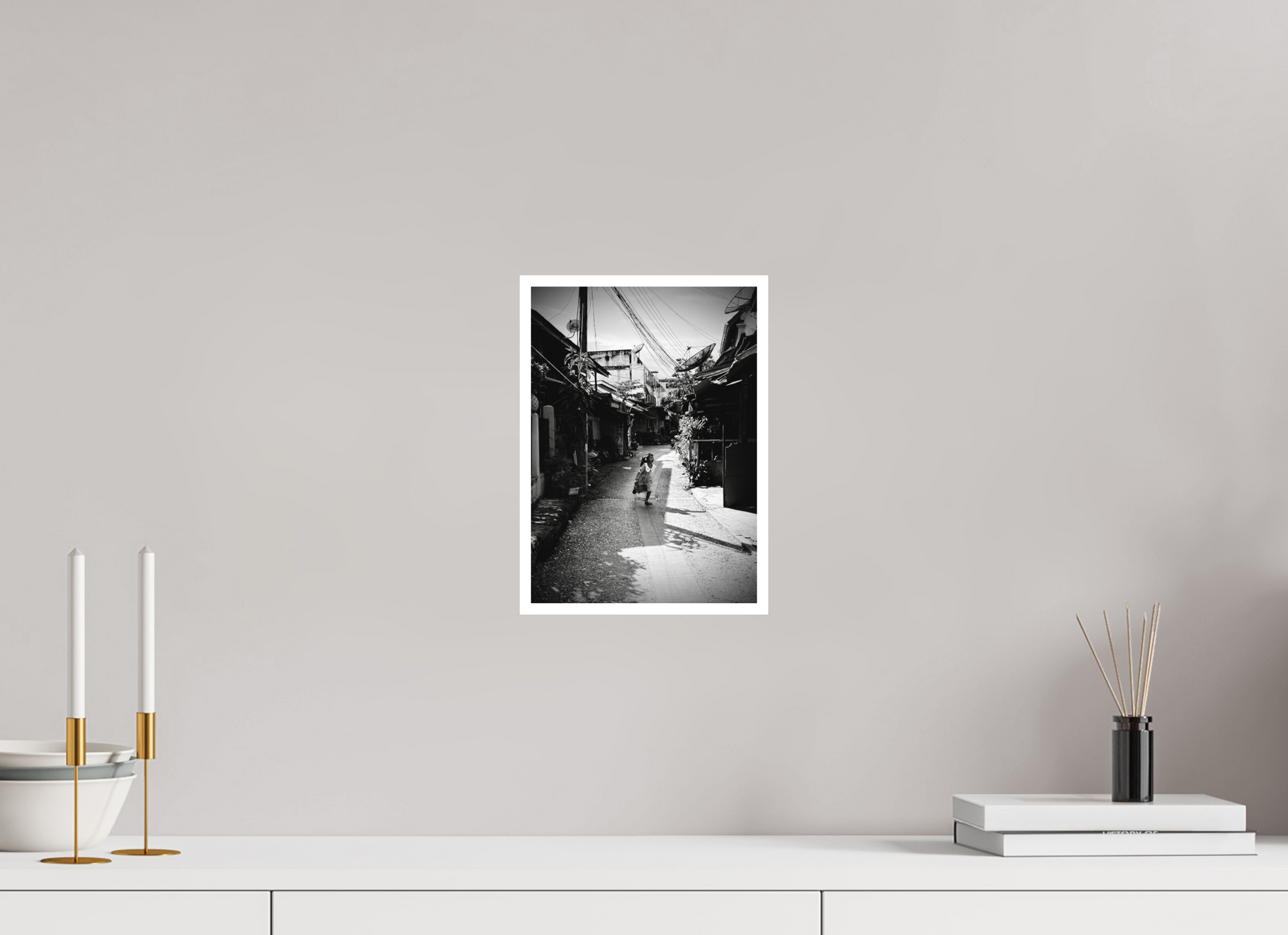 20 x 28 cm, CONFIG 1 ETCHING Une rue au Laos
