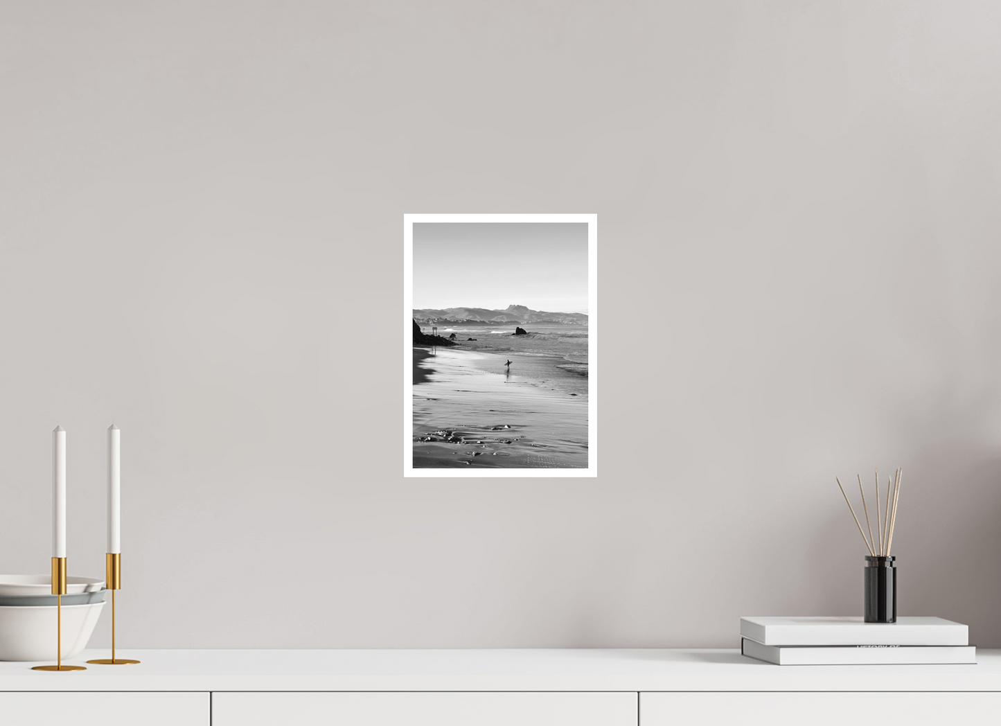 20 x 28 cm, MAT Un surfer à Biarritz