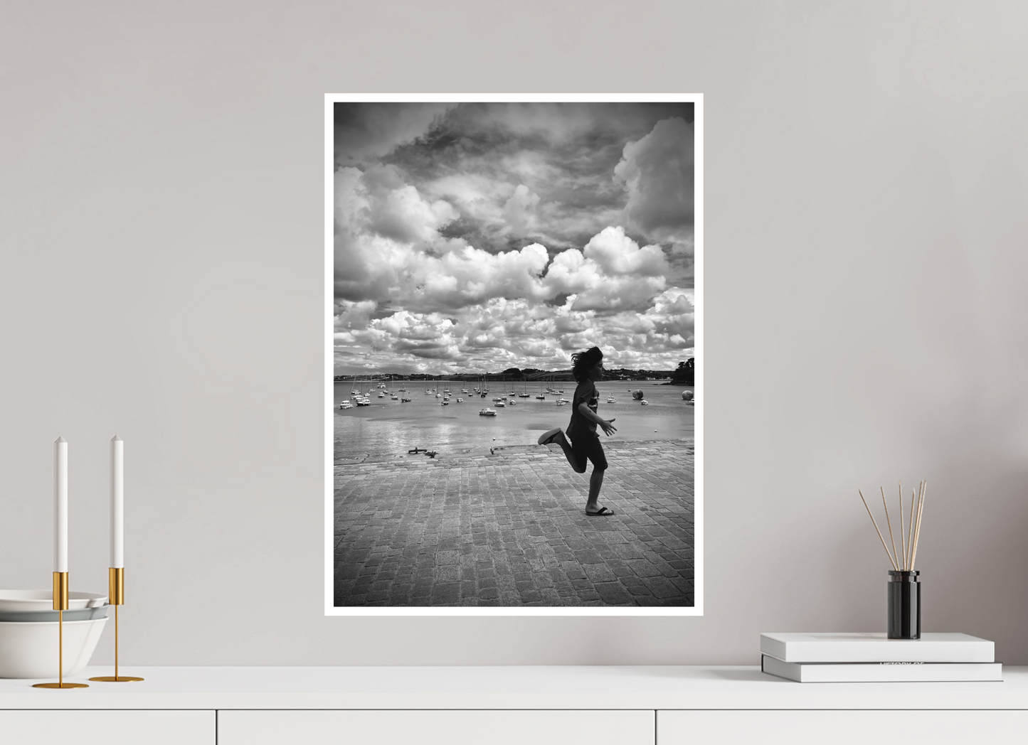 40 x 56 cm, Mate Un enfant en Bretagne