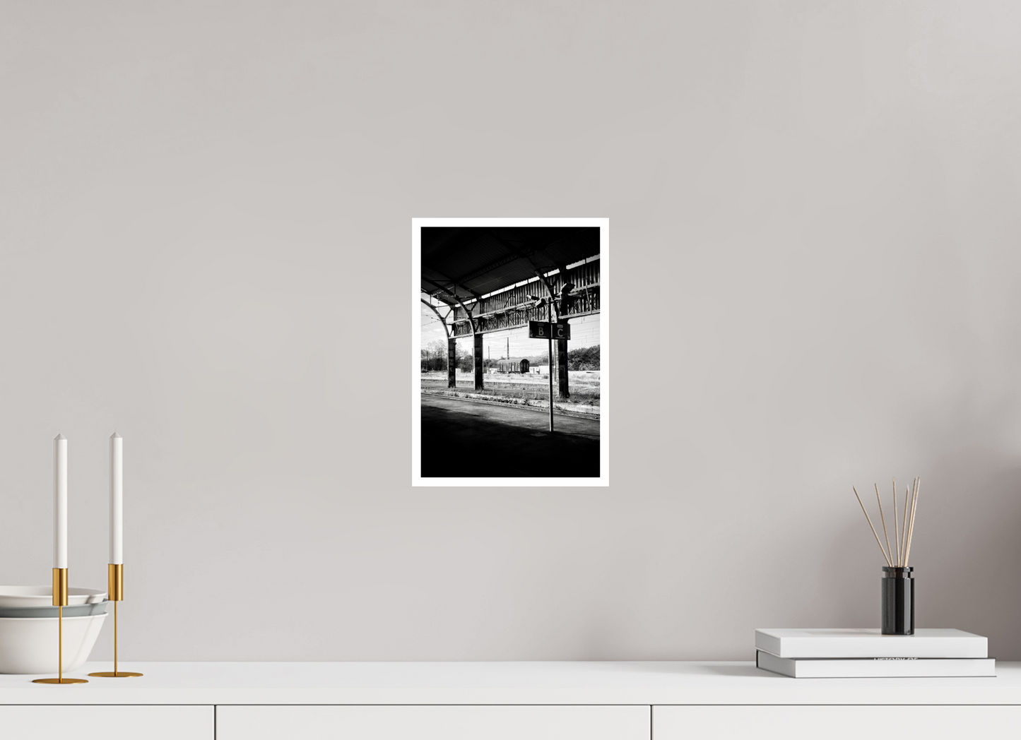 20 x 28 cm, BRILLANT Un wagon dans les Pyrénées